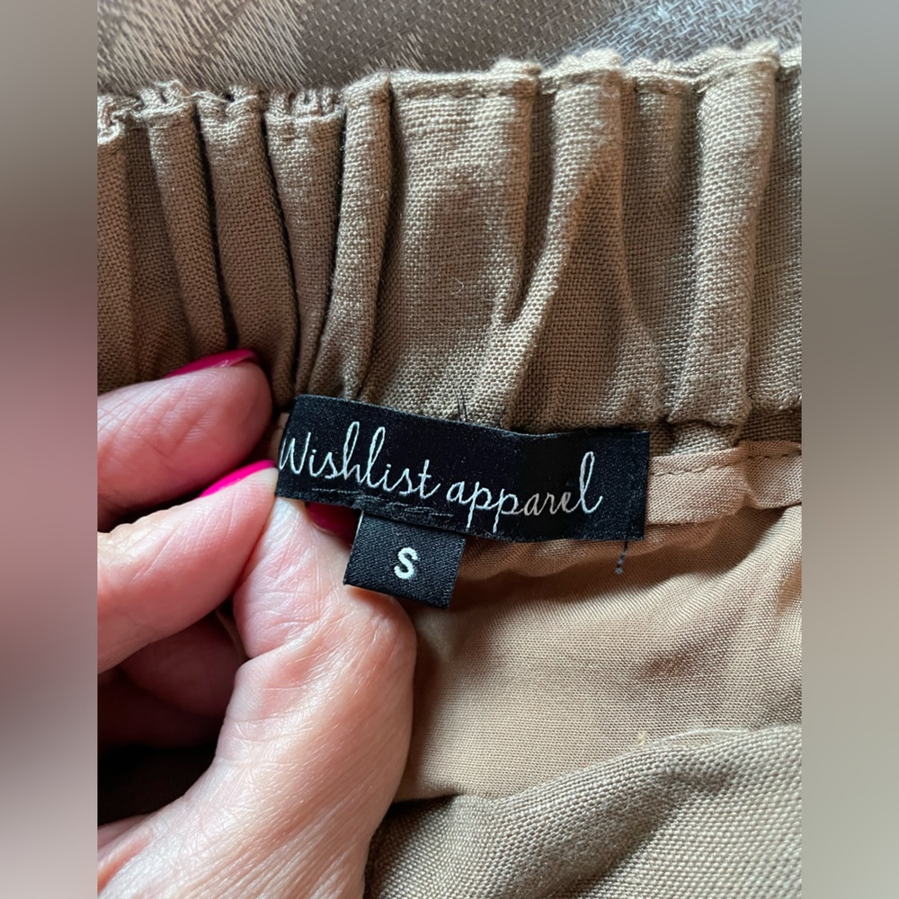 Wide-Leg Tan Linen Pants - Picture 6 of 7
